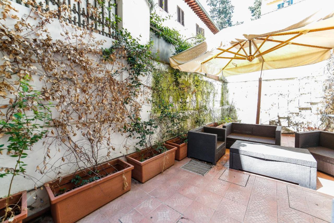 Traditional Apt Close To The Duomo - Private Yard! Florença Exterior foto